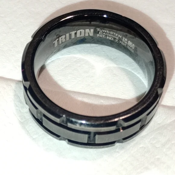 Triton Men's Black Tungsten Carbide Ring
